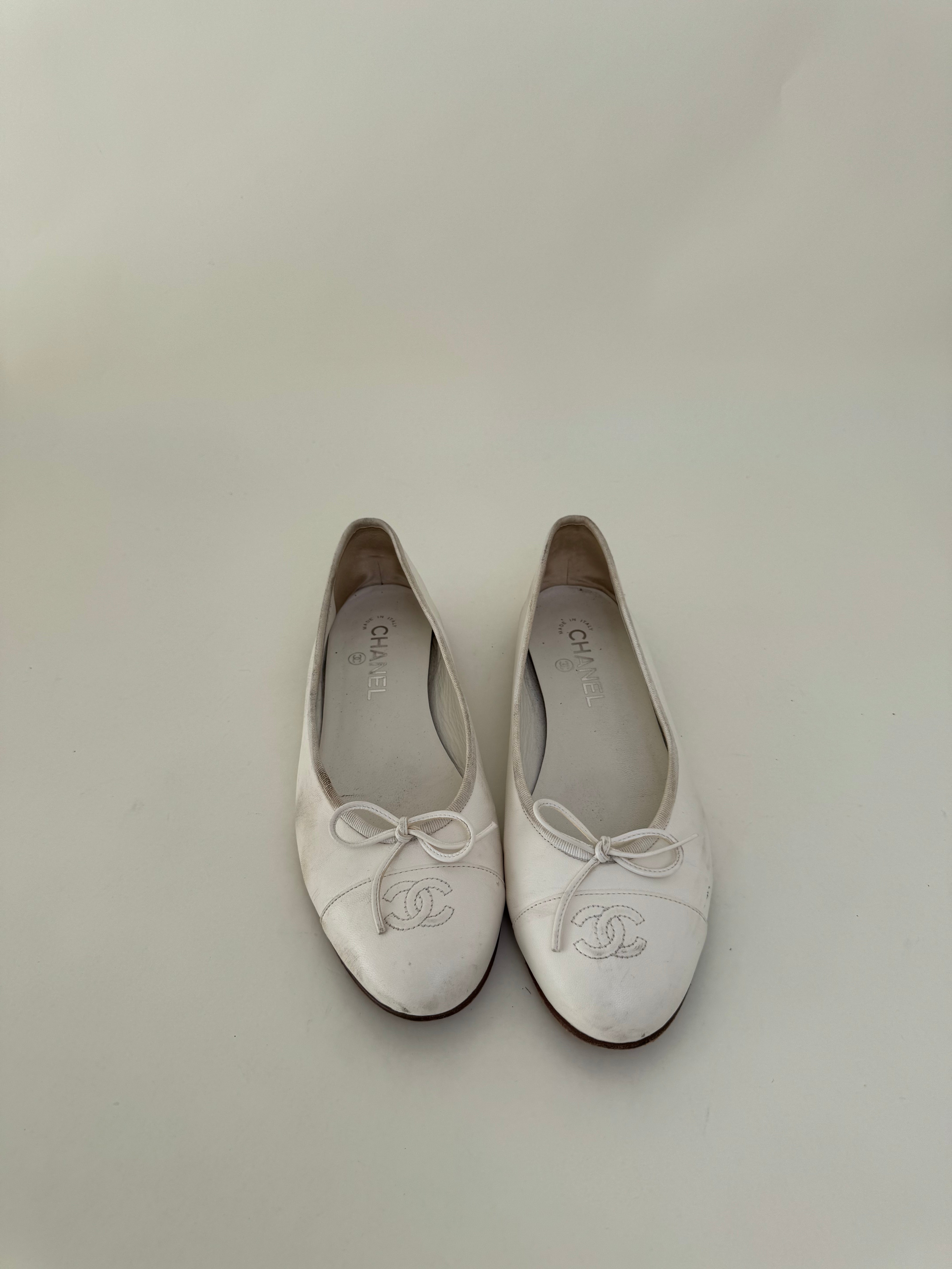 Chanel White Ballet Flats 40