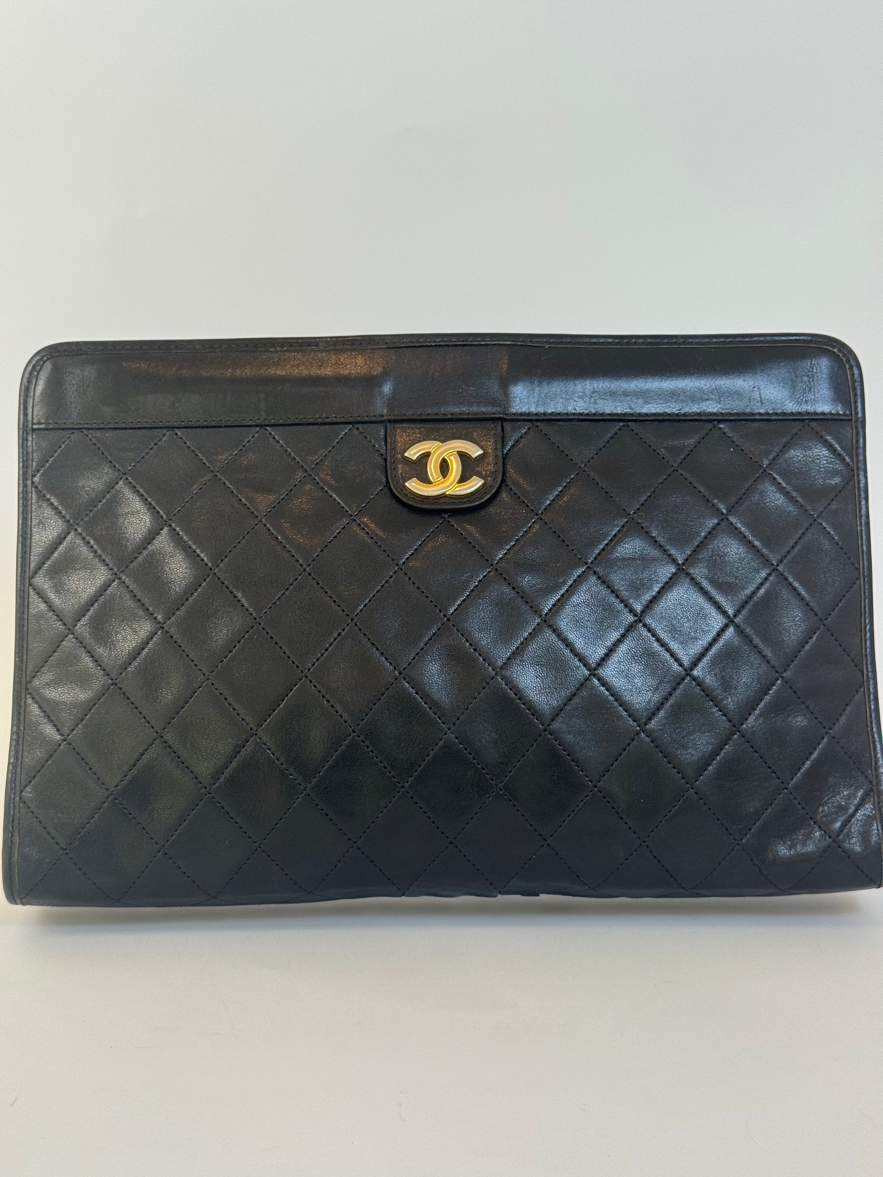 Chanel Vintage Clutch