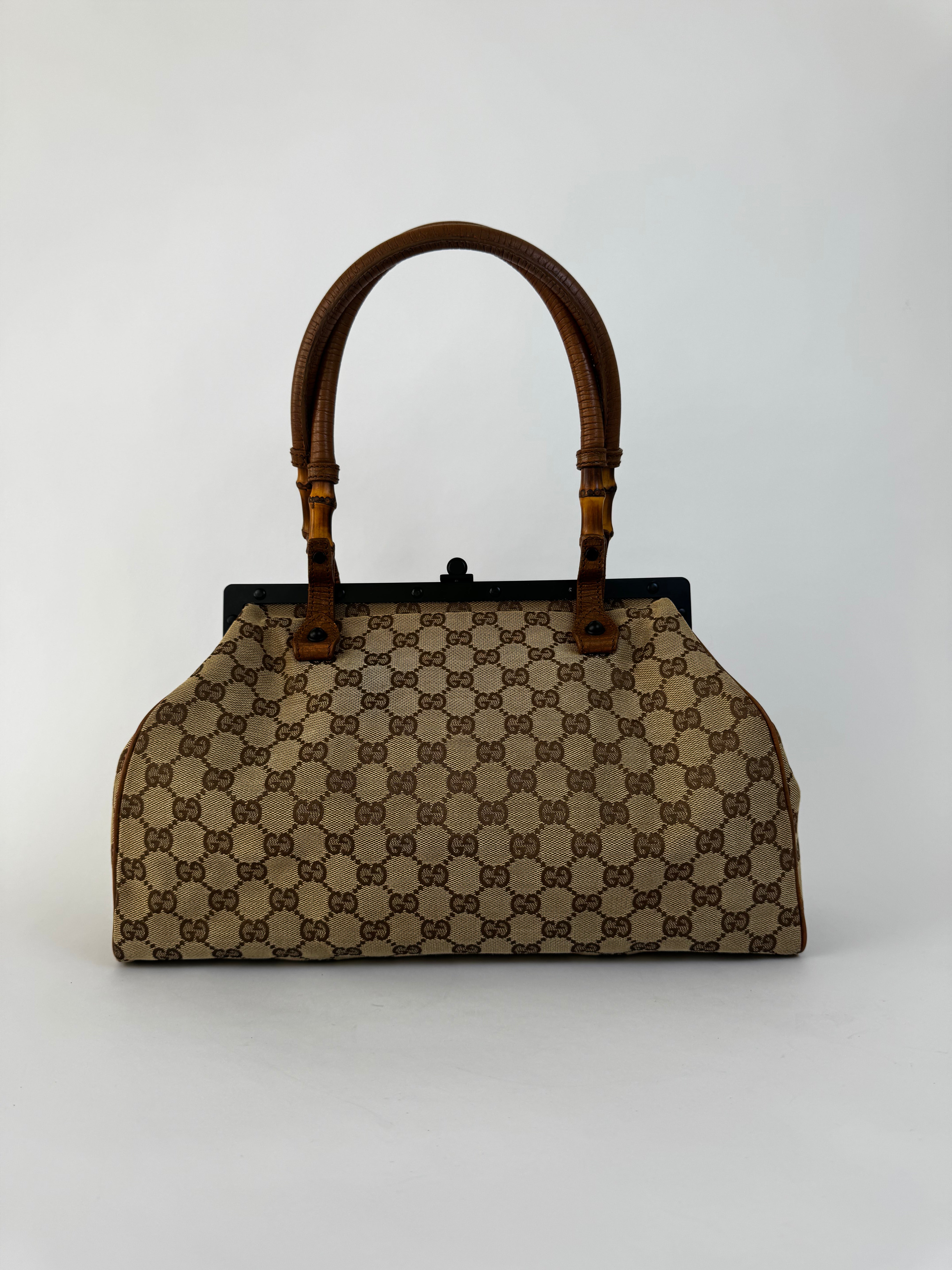 Gucci Vintage GG Supreme Shoulder Bag