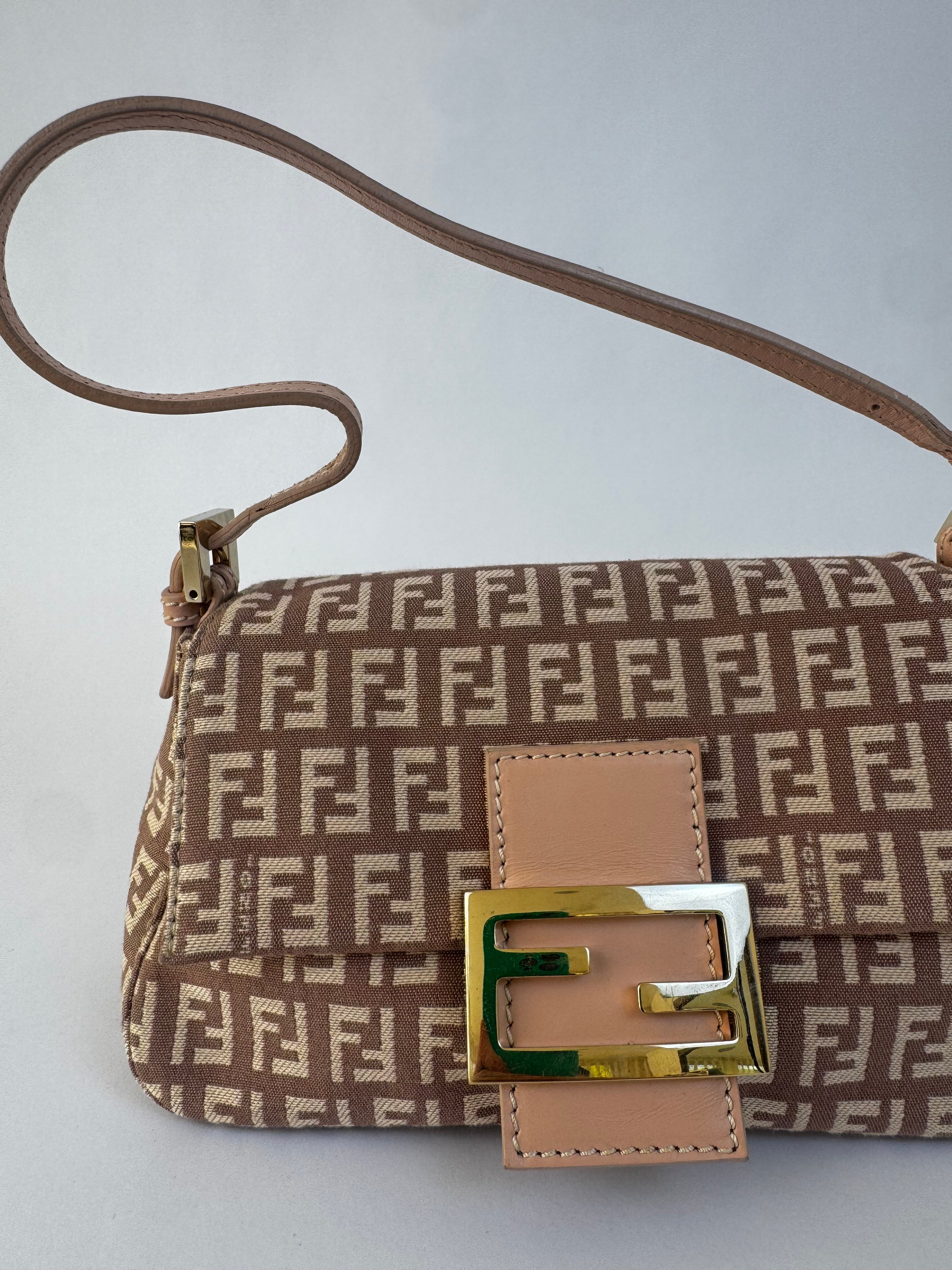 Fendi Mamma Baguette Zucchino Bag