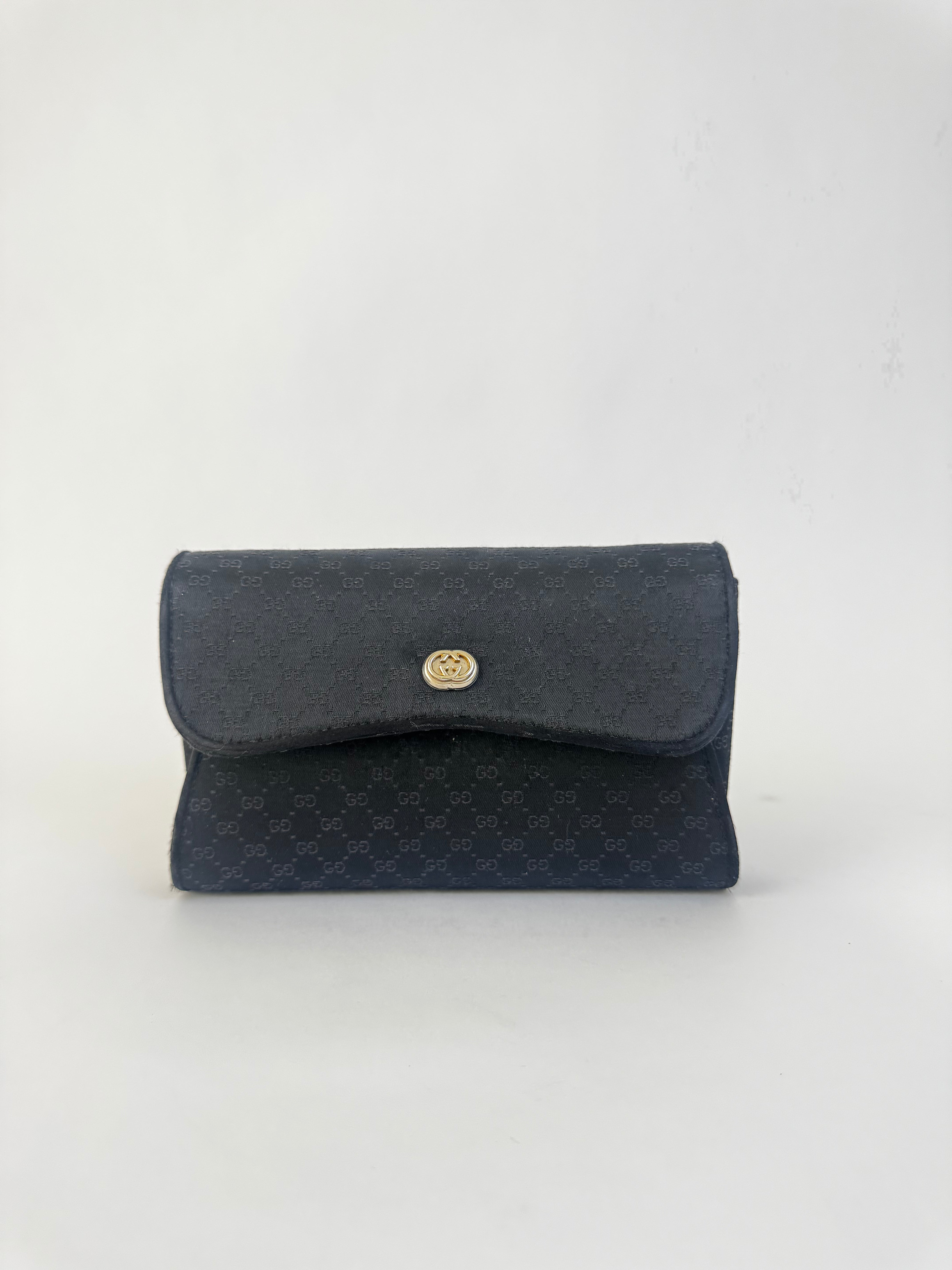 Gucci Vintage GG Clutch