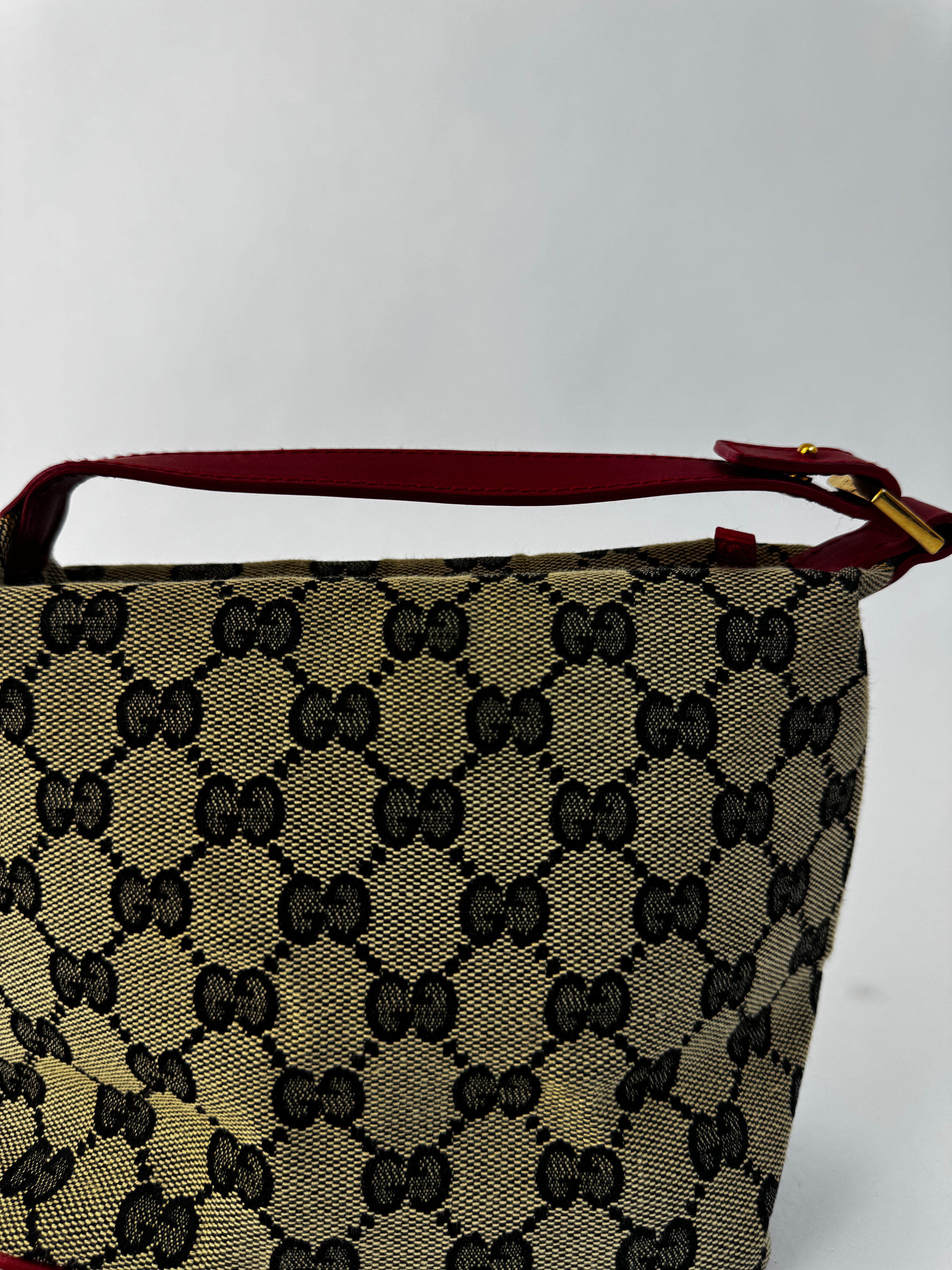 Gucci GG Canvas Handbag Small