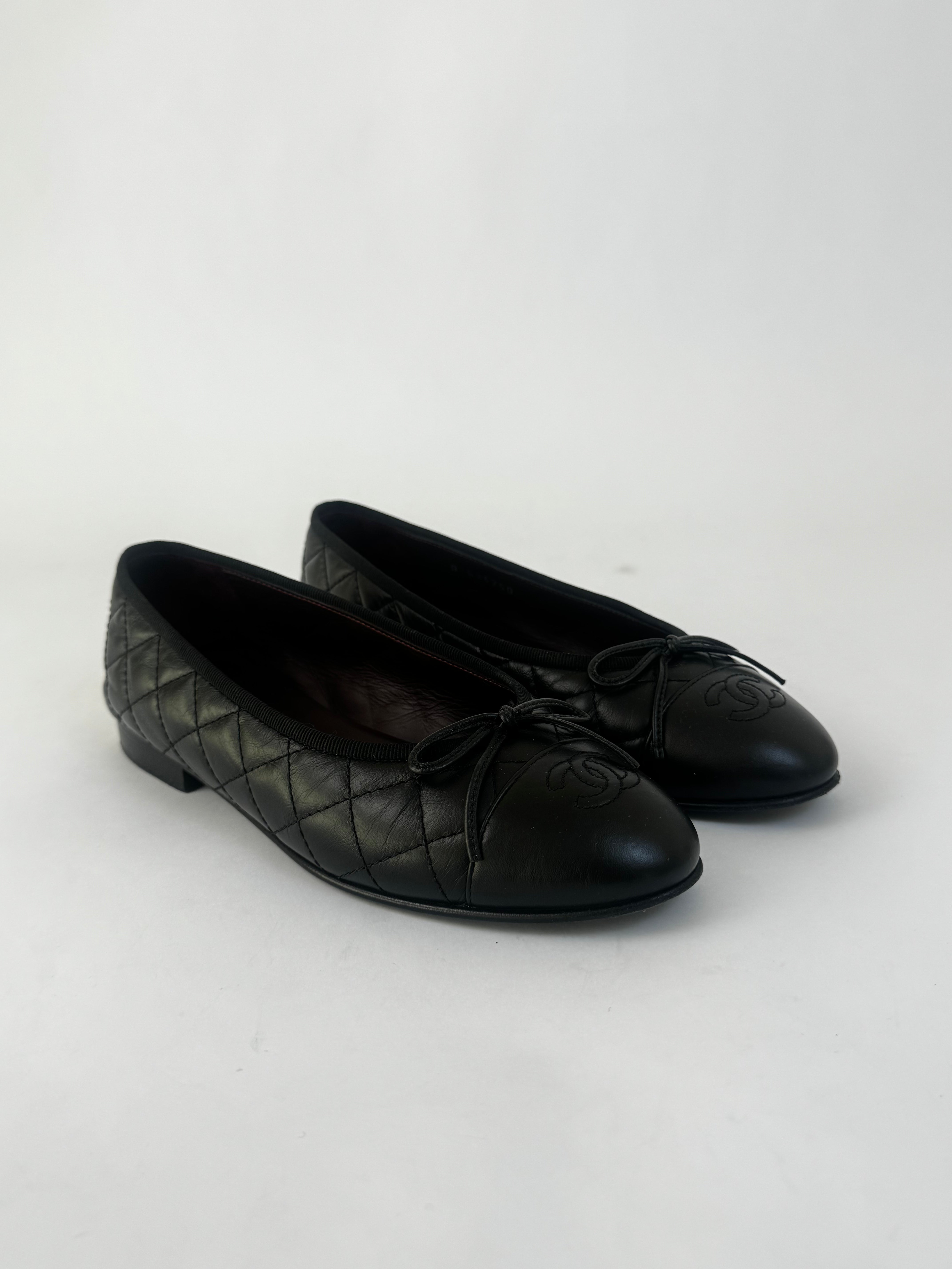 Chanel Black Quilted Ballet Flats - 37.5
