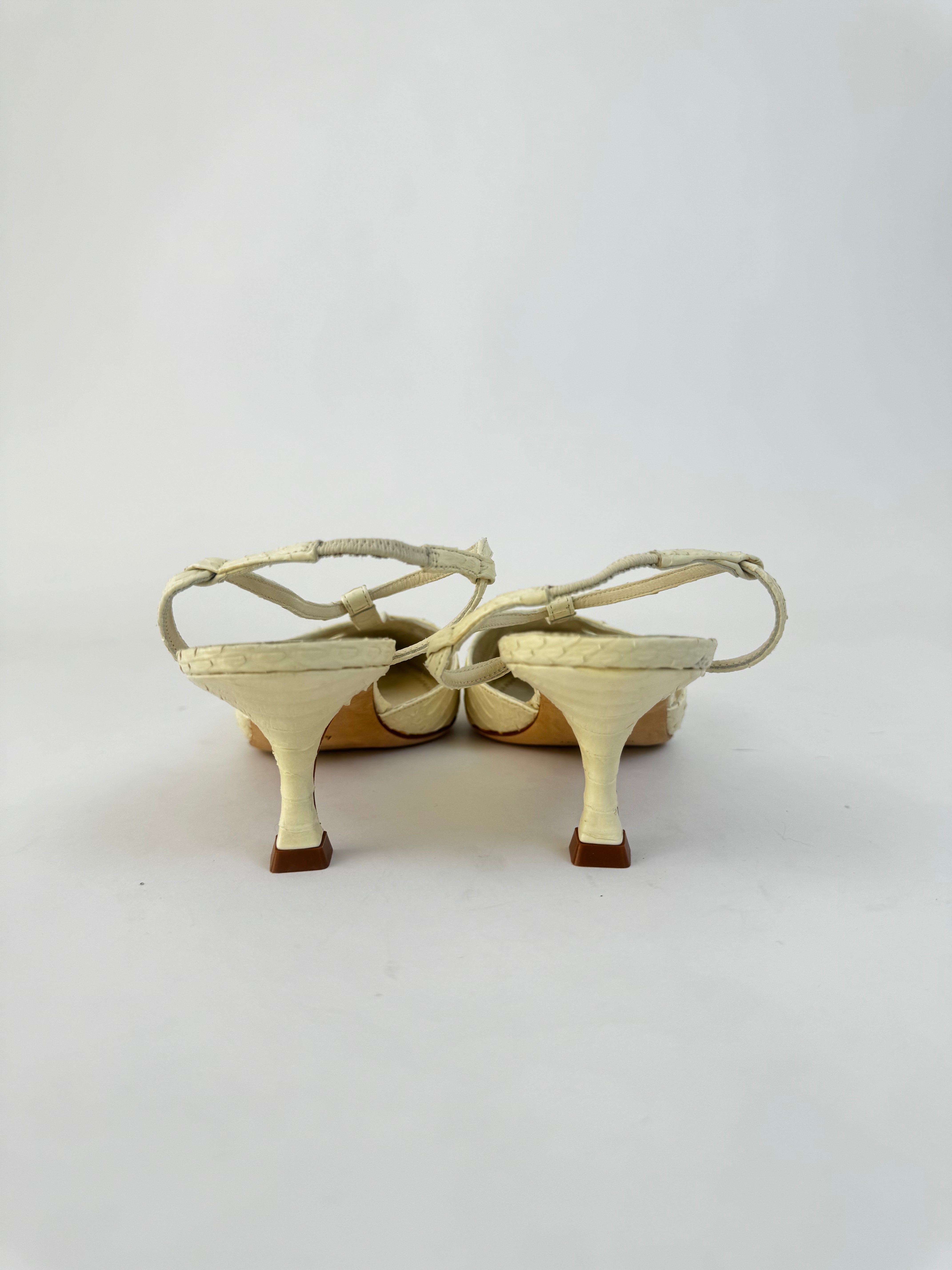 Manolo Blahnik Snakeskin Slingback Pumps - 40.5