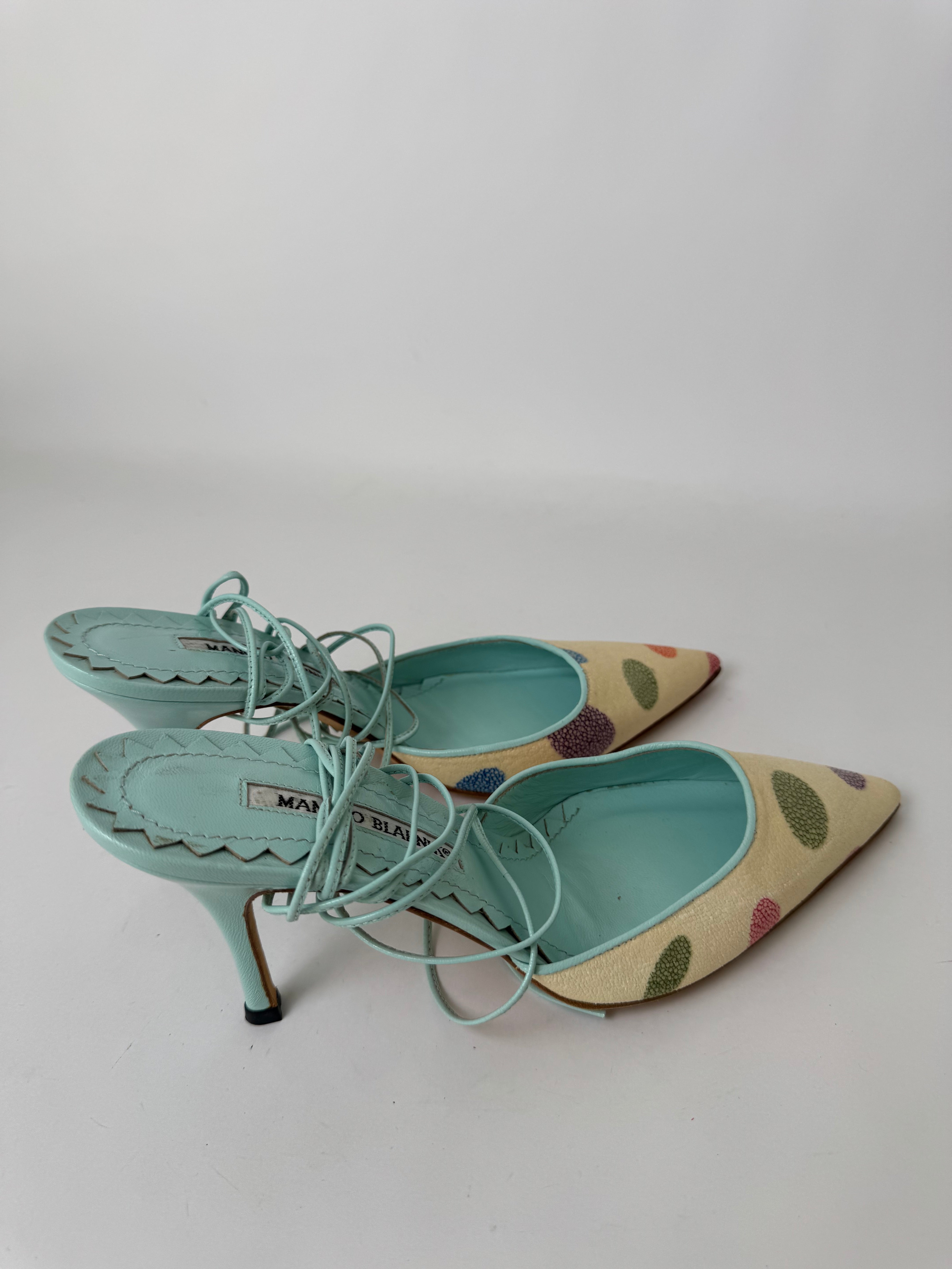 Manolo Blahnik Vintage Slingback Pumps 38.5