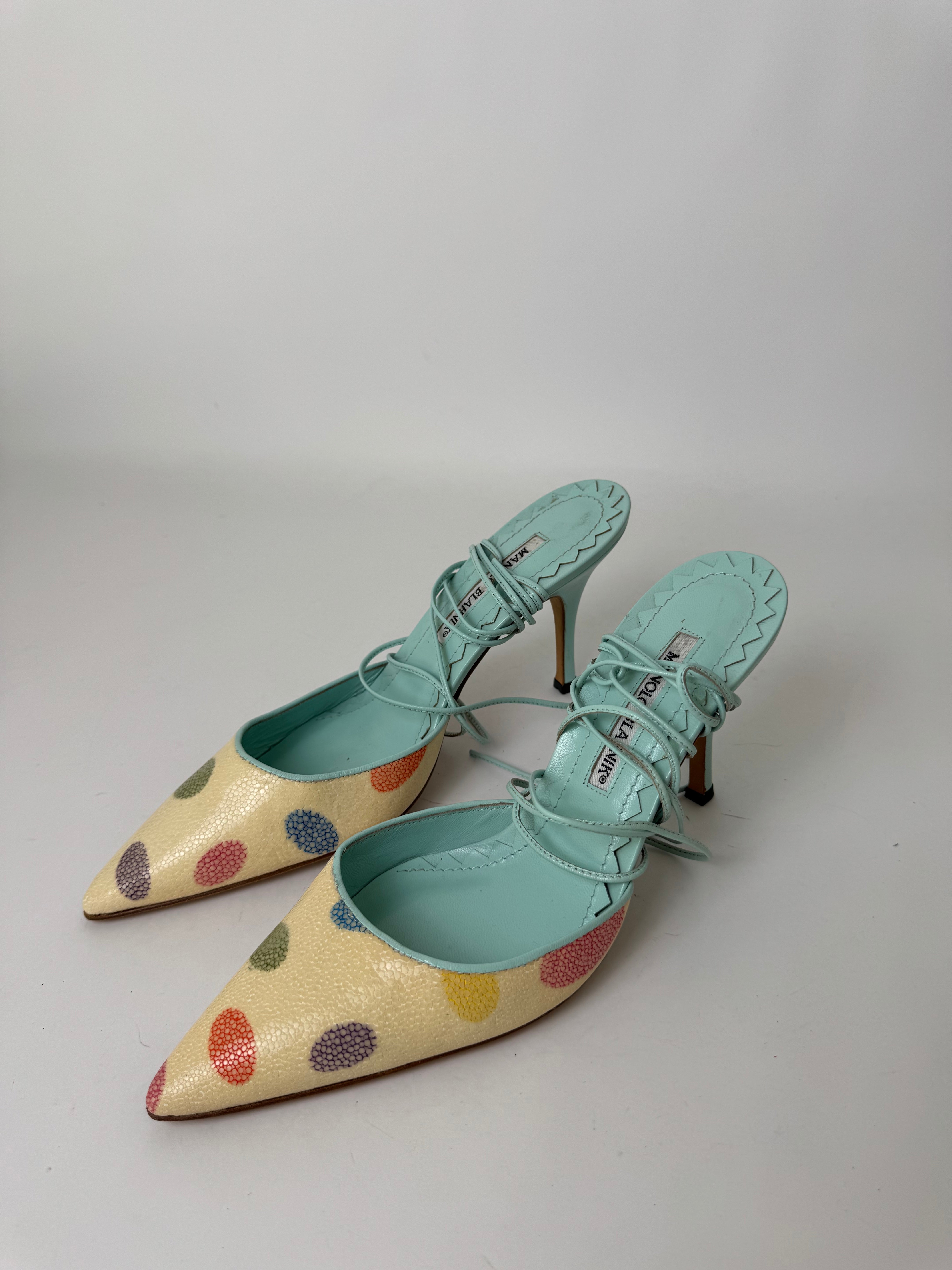 Manolo Blahnik Vintage Slingback Pumps 38.5