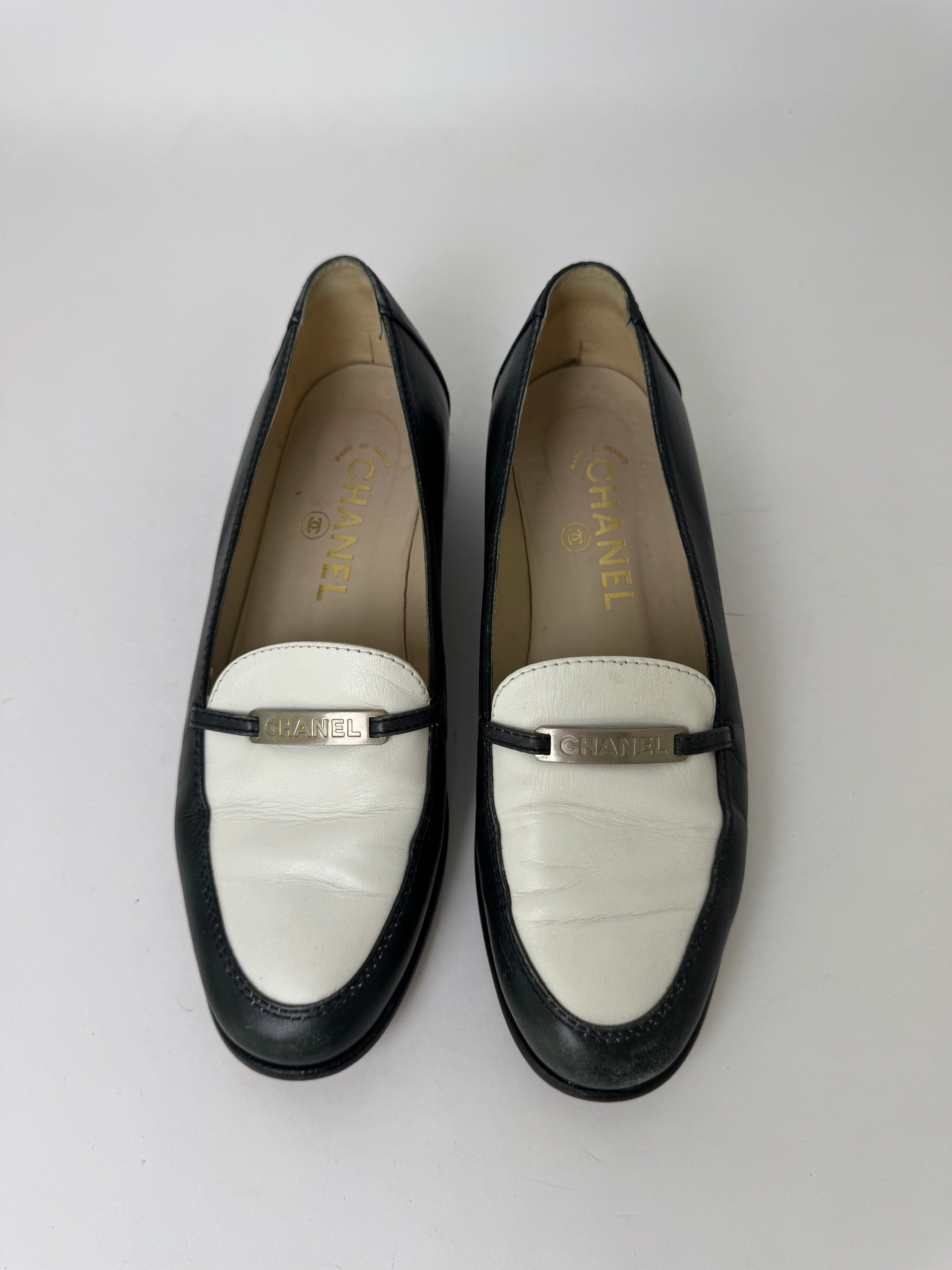 Chanel Vintage Loafers 38.5