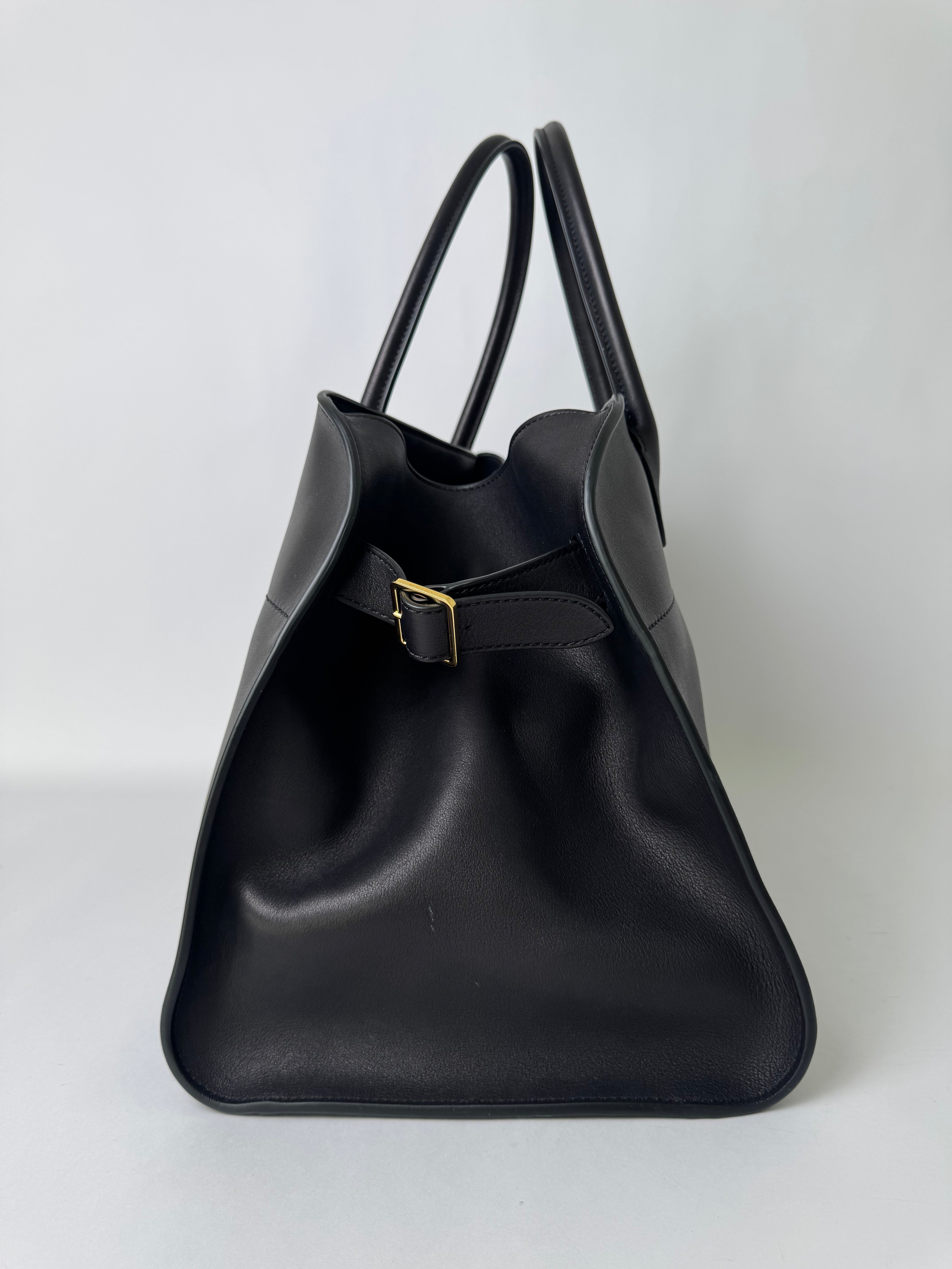 The Row Margaux 15 Smooth Leather Bag Black New