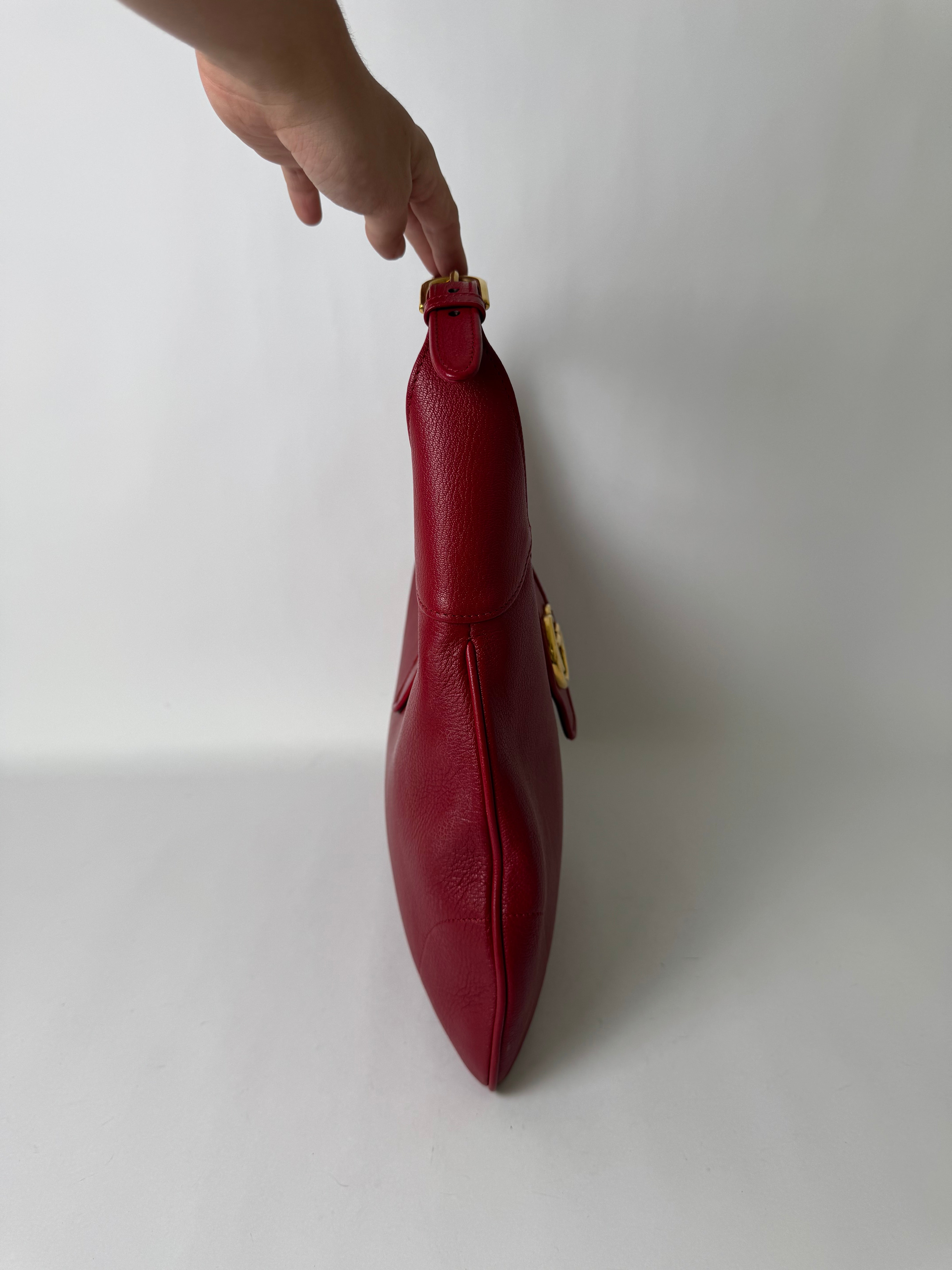 Gucci Medium Aphrodite Shoulder Bag