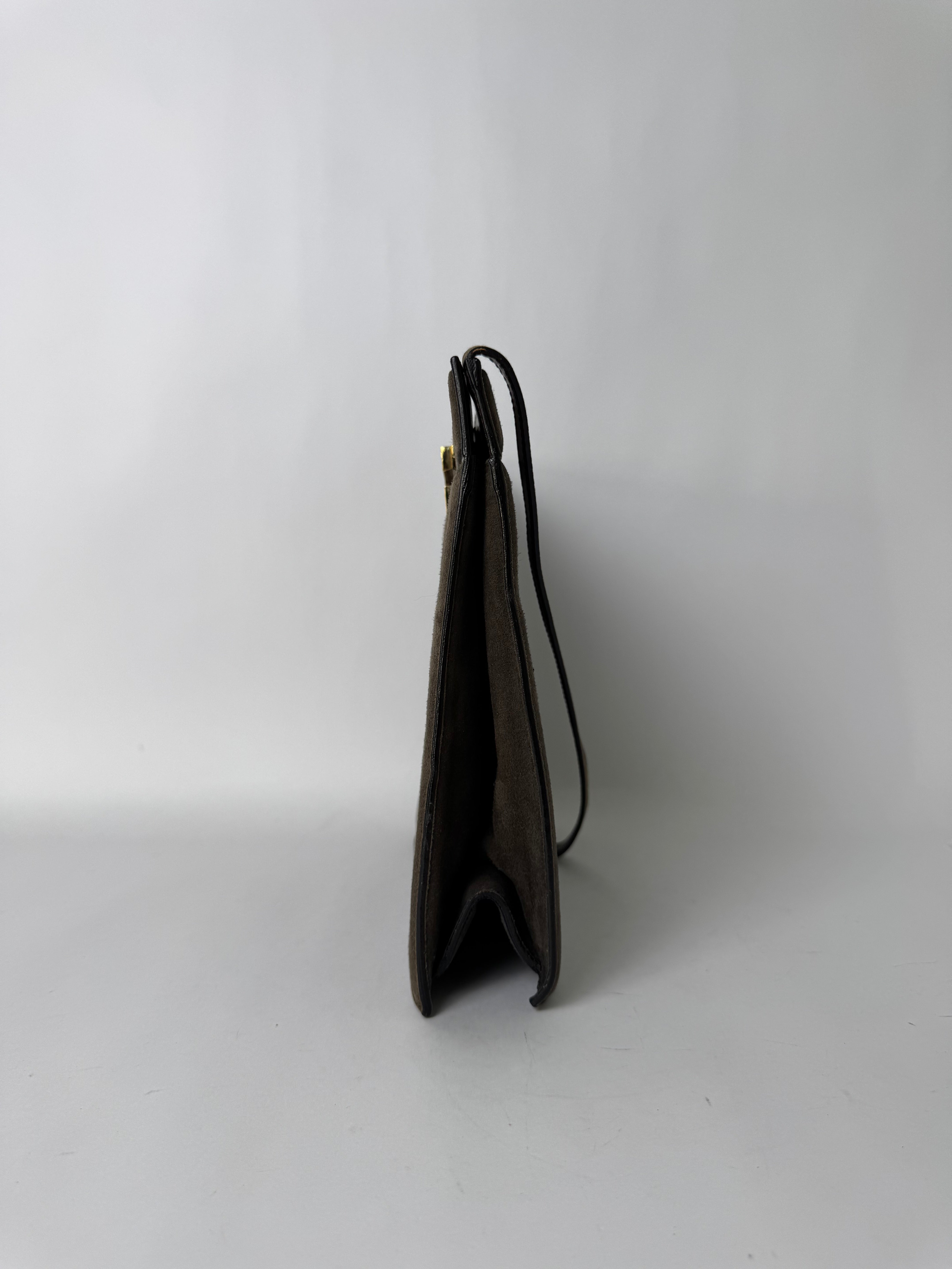 Gucci Signature Shoulder Bag