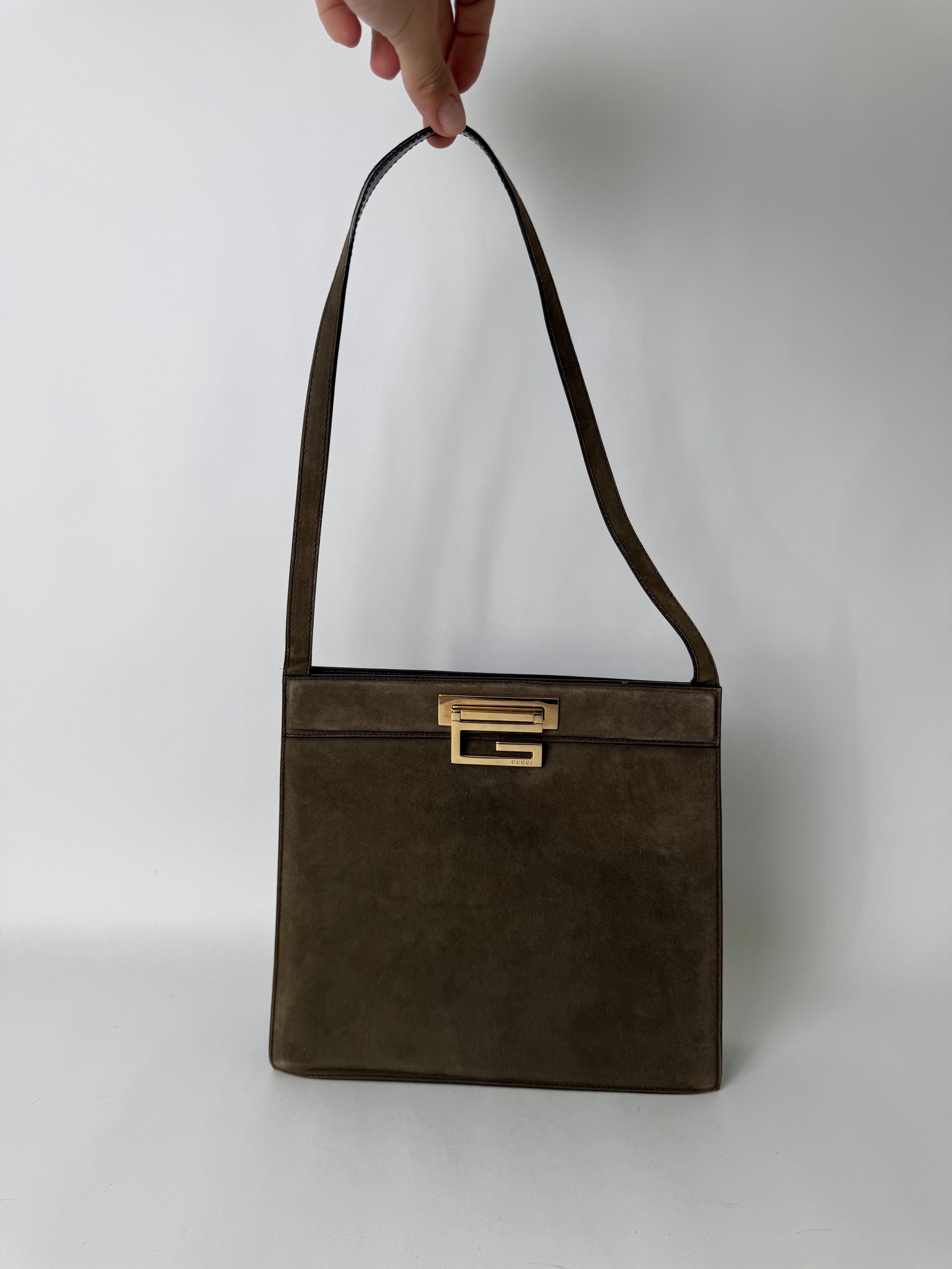 Gucci Signature Shoulder Bag