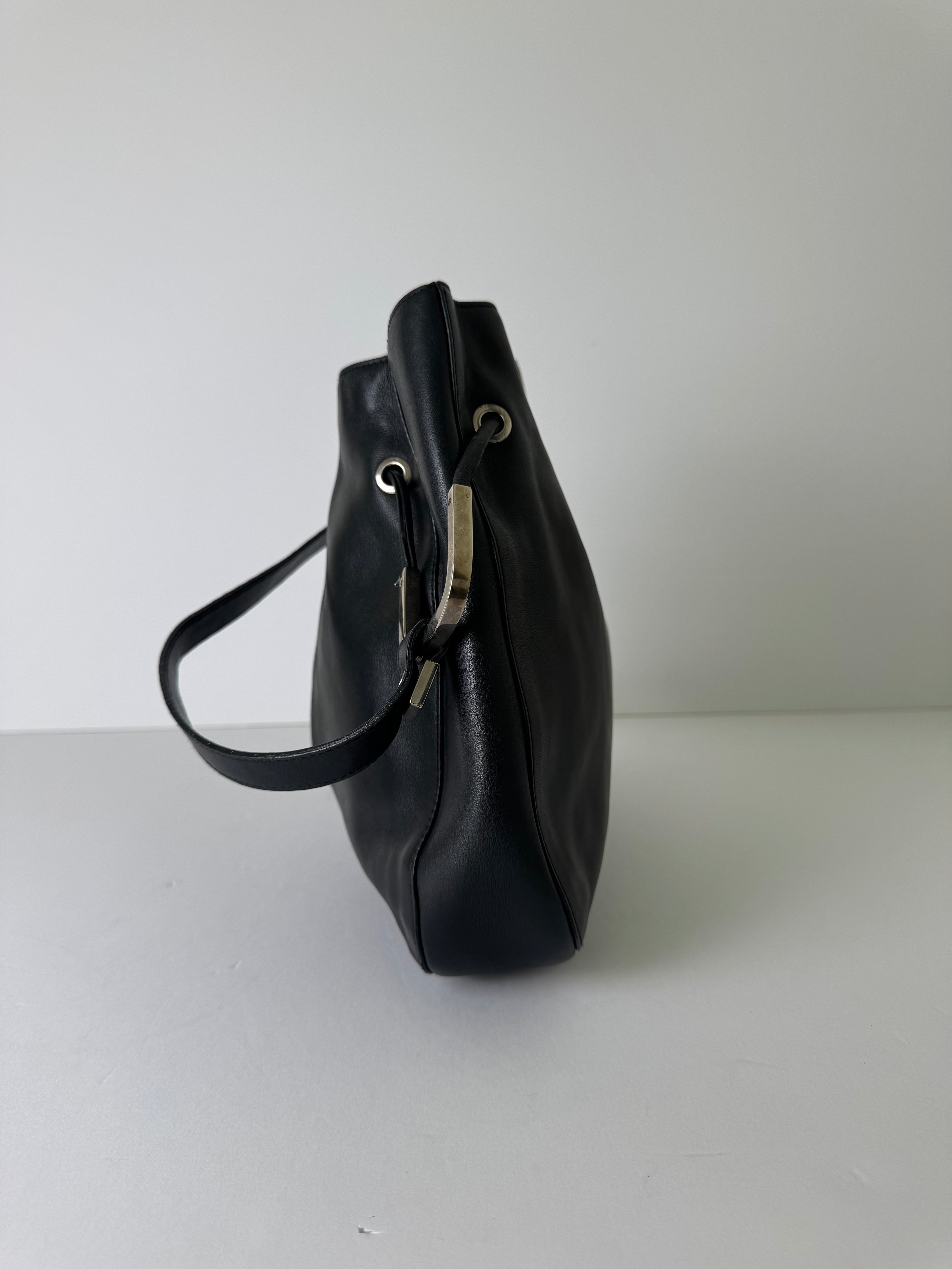 Gucci Black Leather Bucket Bag