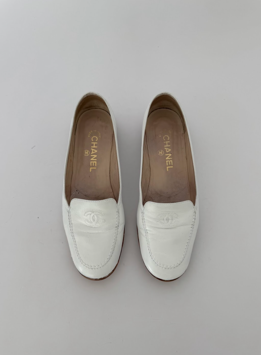 Chanel White Leather Loafers 37