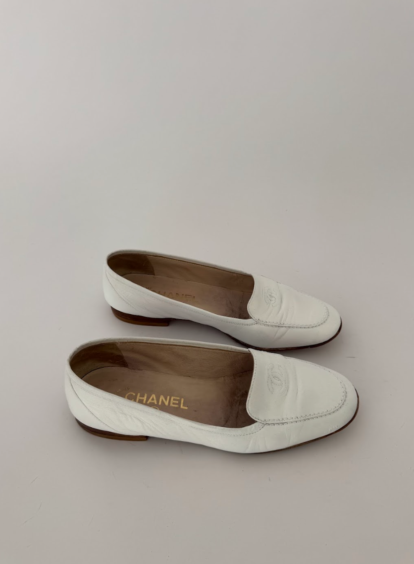 Chanel White Leather Loafers 37