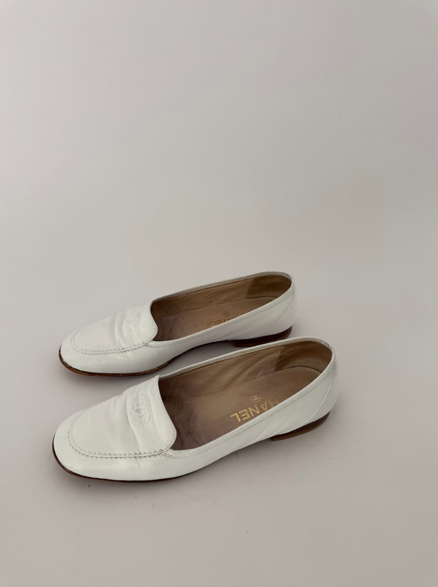 Chanel White Leather Loafers 37