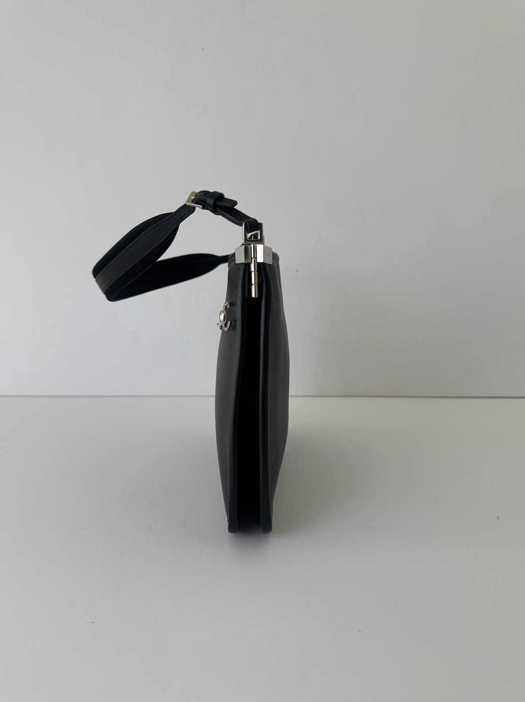 Gucci Black Horsebit Slim Shoulder Bag New